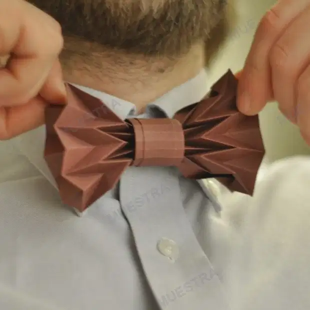 Michi - Corbata